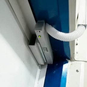 electromagnetic-lock-door-installation